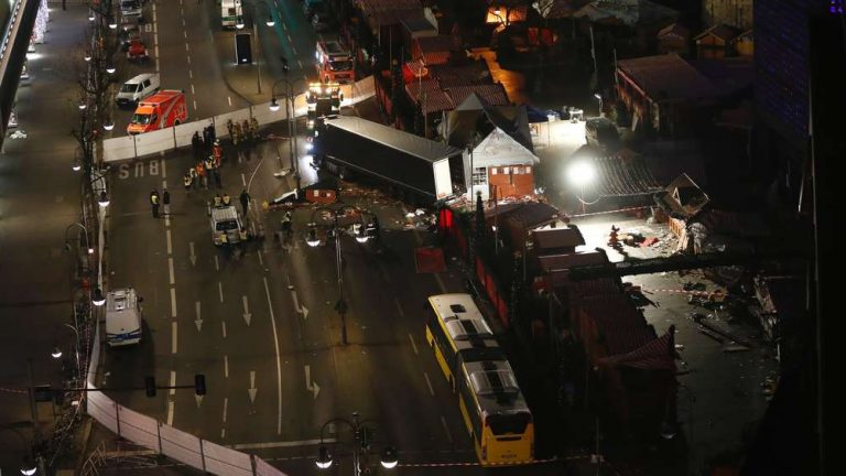 Terroranschlag mit LKW zu Weihnachten in Berlin- es war geplant!!!