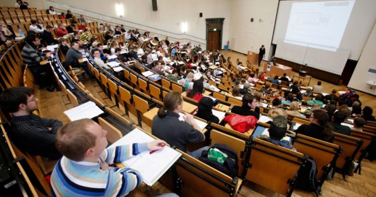 Asylindustrie immer dreister: FH Dortmund bietet Studiengang „Flüchtlingshilfe“ an
