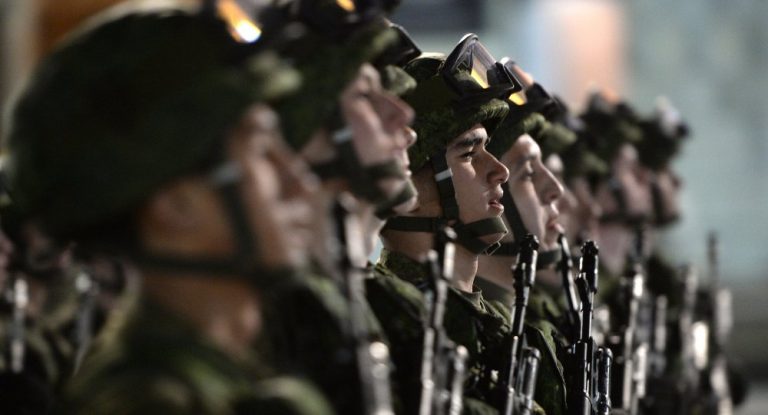 Putin steigert Armee-Personal auf fast zwei Millionen