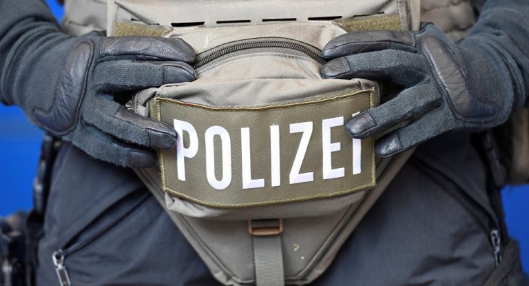 Droht in Hessen der Notstand? Brutalo-Krawalle halten Polizei auf Trab