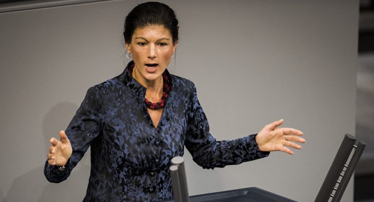 „Manipulation und Meinungsmache“ – Petry und Wagenknecht attackieren BILD & Co
