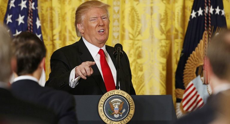 Erklärt Trump Assad den Krieg? Experte sieht Gefahr für russische Soldaten
