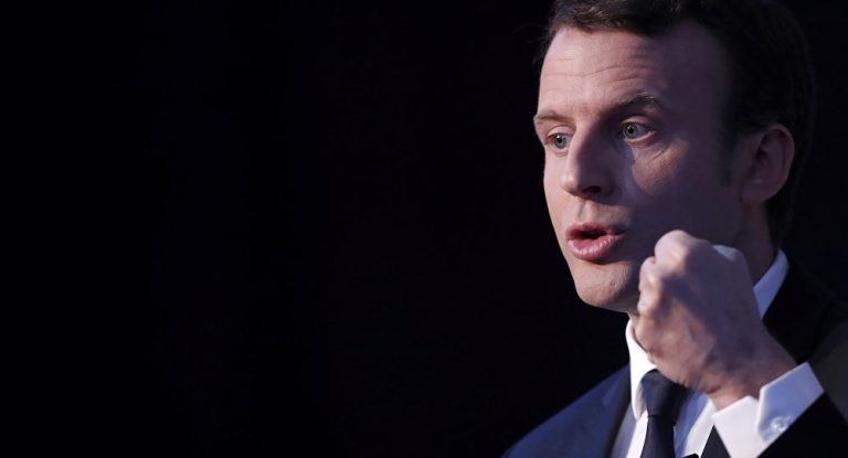 Macron verspricht Sanktionen gegen Polen
