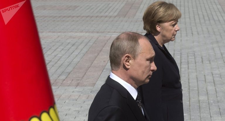 Wozu reist Merkel zu Putin?