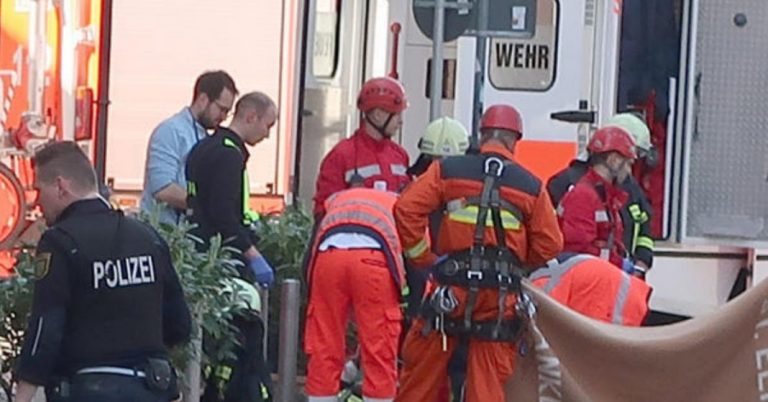 Leipzig: Flüchtling wirft von Hoteldach Ziegelsteine auf Passanten und springt in den Tod