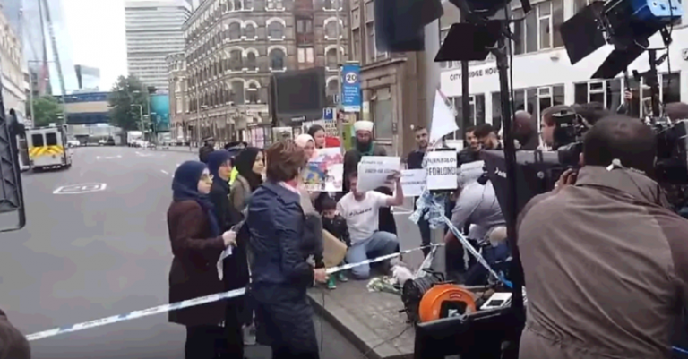 Video aufgetaucht: Medien inszenieren Muslim-Protest gegen Terror