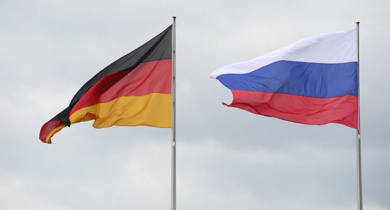 Klare Mehrheit der Deutschen gegen amerikanische Russland-Sanktionen – Umfrage