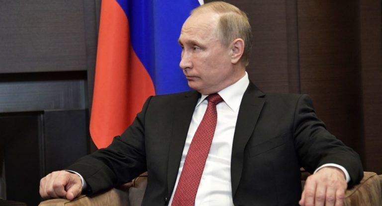Putin verbannt 755 Mitarbeiter diplomatischer US-Missionen aus Russland