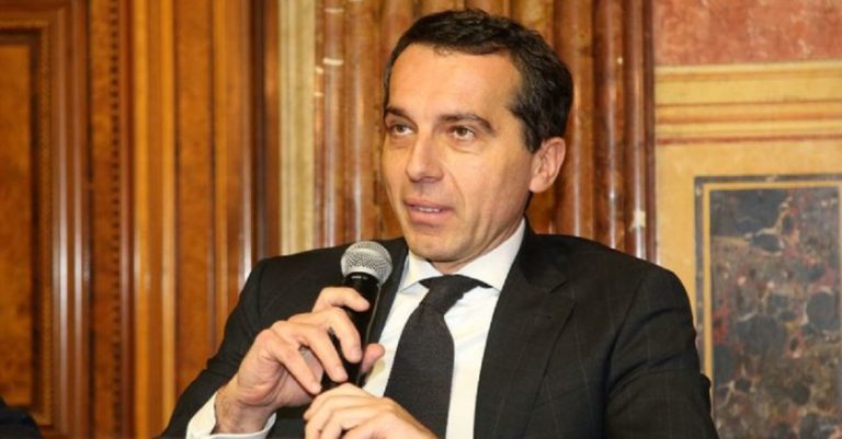 Schlagabtausch zwischen Österreich und Ungarn Ungarns Außenminister: Kern steht auf Seite jener, die den Soros-Plan ausführen wollen