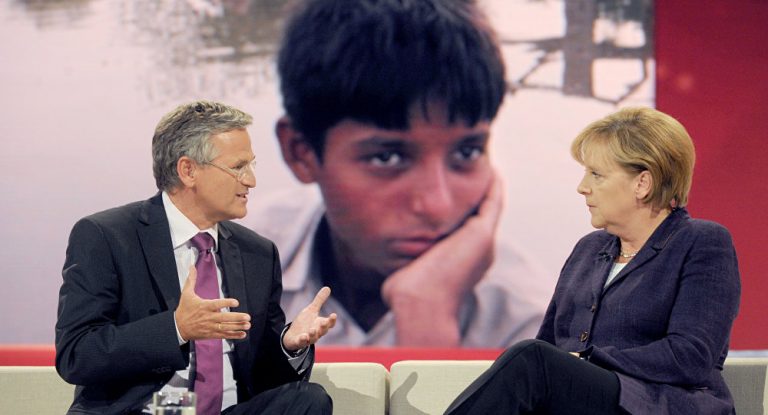„Man darf lügen“: Experte warnt vor Experimenten mit Fake News