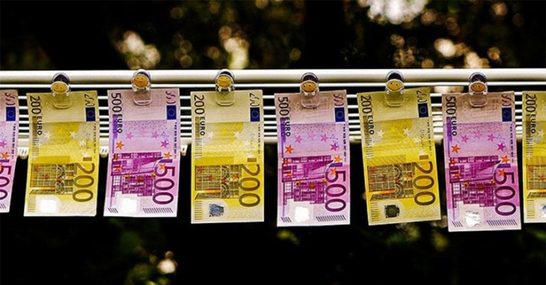 von Julian Wagner OÖN: Ein großer Haufen Asche für eine miese Arbeit