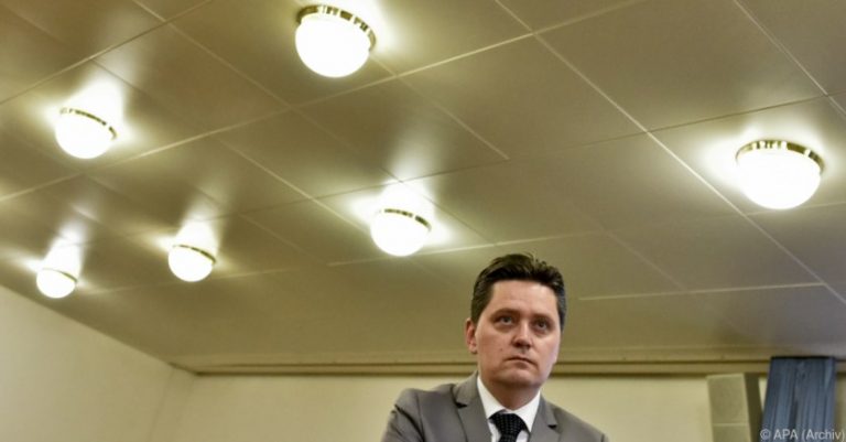Telekom-Prozess gegen ÖVP-Mandatar Schönegger wird wiederholt