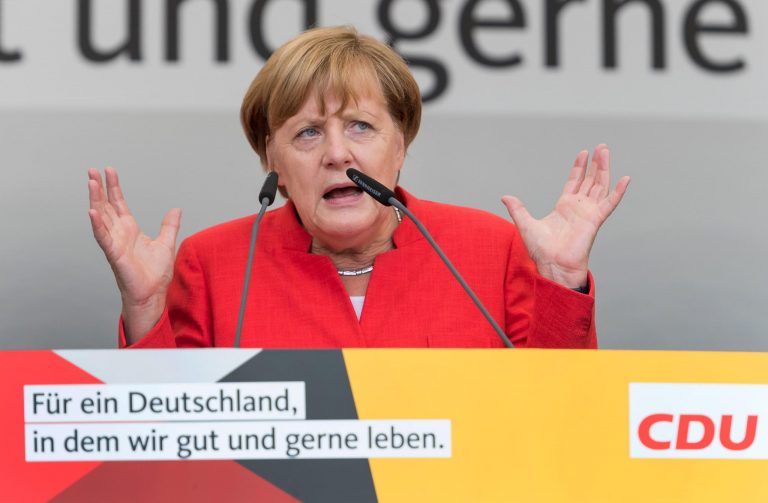 Merkel „garantiert“: Keine Obergrenze für Flüchtlinge