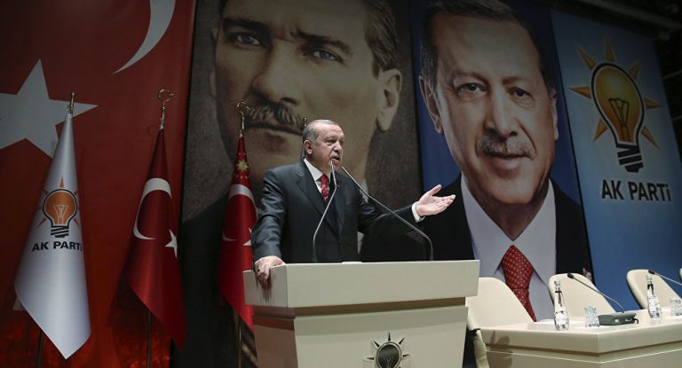 „Wir kommen unerwartet in der Nacht“: Erdogan warnt USA vor Provokation
