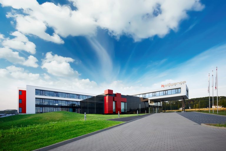 itelligence-Kongress: Stammdaten schaffen Basis für Digitalisierung – B. Braun Melsungen zeigt, wie es geht