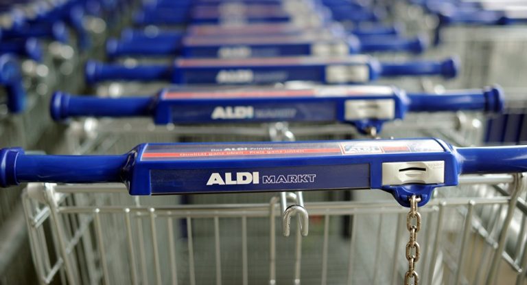 Zum Einkauf ins Erdgeschoss: Aldi baut Mietwohnungen auf seine Läden