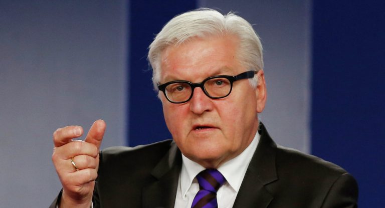 Steinmeier widerspricht Seehofer: „Muslime in Deutschland gehören dazu“