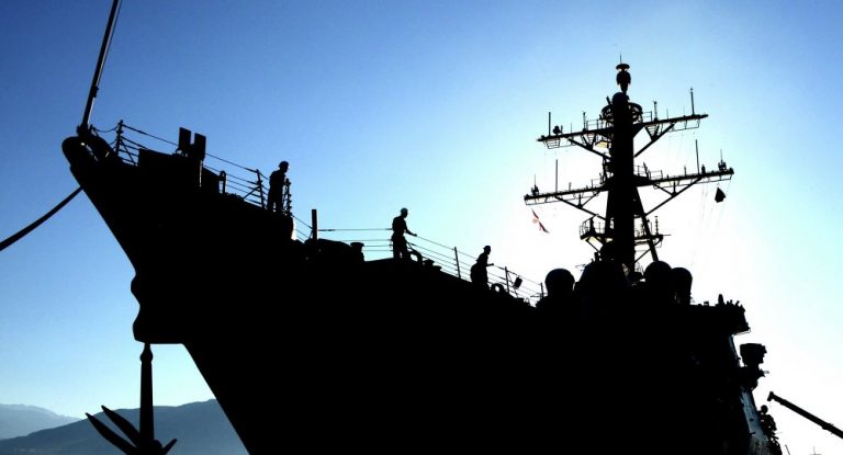 „Schlag gegen Syrien“? USA schicken zwei Zerstörer ins Mittelmeer