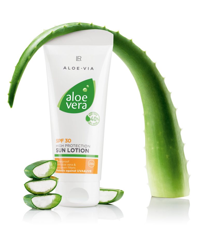 Sonnenschutz und Feuchtigkeitsboost mit bis zu 70 % Aloe Vera
