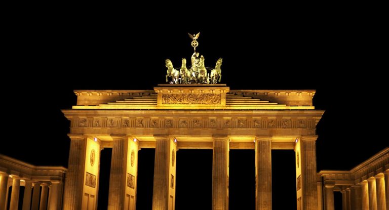 Deutschland als „perfekte Zielscheibe“ und „Punchingball“ Trumps – „Die Welt“