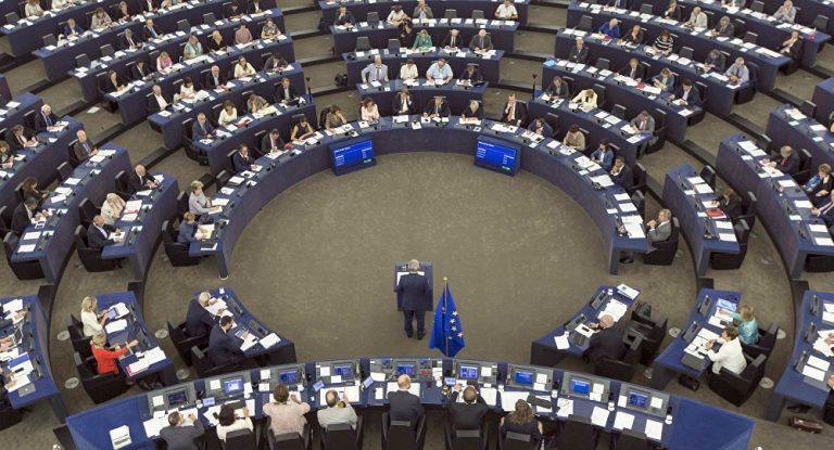 „Absurde Farce“: EU-Abgeordnete kritisiert Russland-Sanktionen scharf