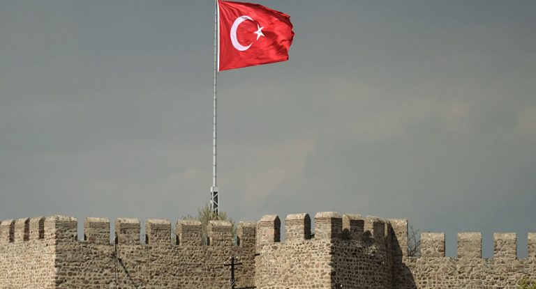 „Wird nicht ohne Antwort bleiben“: Ankara zu US-Sanktionen gegen türkische Minister