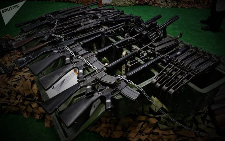 Nato-Waffen im Dienste Dschihads: Russland zeigt Arsenal syrischer Terroristen