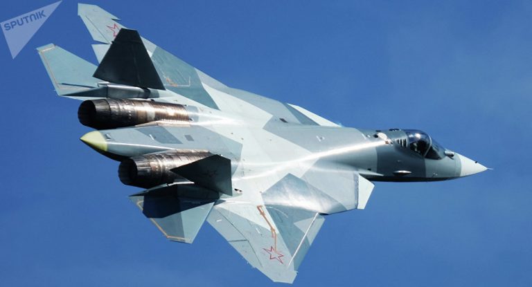 Neuartige Waffen bei Su-57-Testflug in Syrien erprobt – Pilot