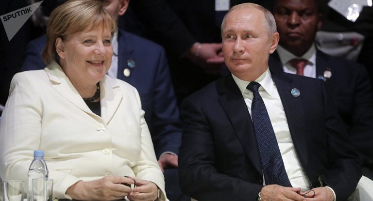 Kiew attackiert Merkel wegen „Absprache mit Putin”