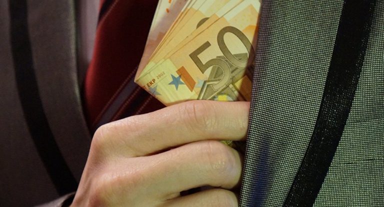 Korruption in Deutschland und USA im Anstieg – Transparency International