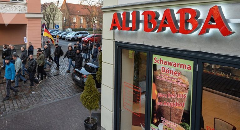 Ostdeutsche gewaltbereiter als Migranten? – „Delikte durch Zuwanderer zugenommen”