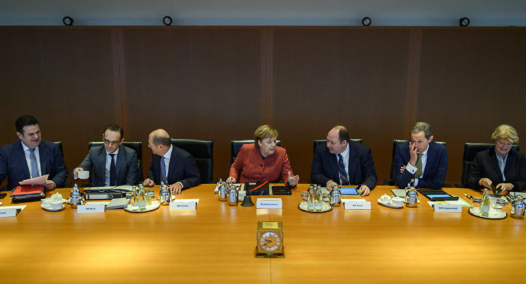 Ein Jahr GroKo: Sehr wenig Licht und zu viel Schatten