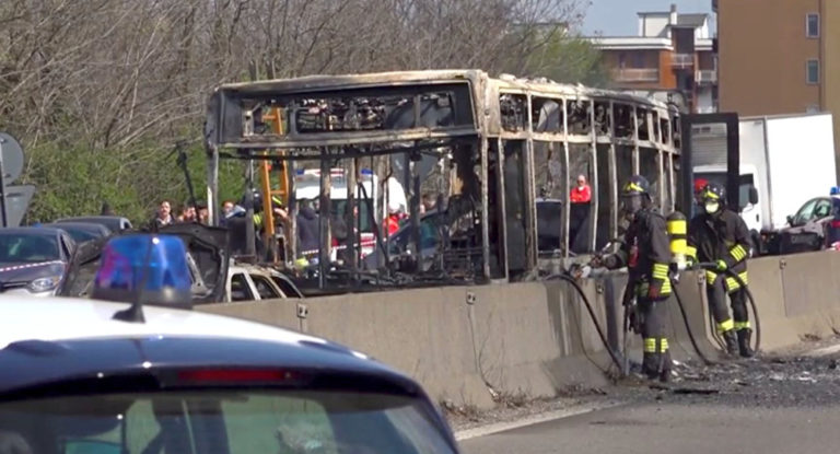 Mailand: Senegalese soll Kinderbus in Brand gesteckt haben