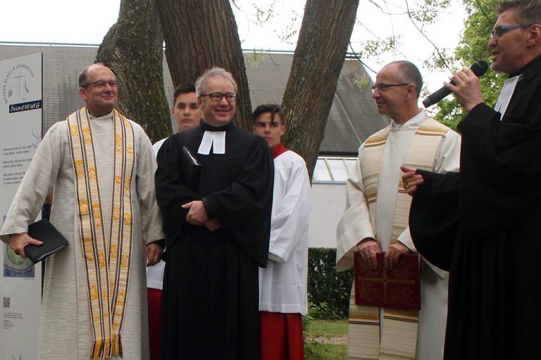 Evangelische Kirche: Mit Hexenhammer und Spitzel gegen AfD-Pfarrgemeinderäte