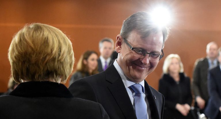 Braucht Deutschland eine neue Nationalhymne? Ministerpräsident entfacht Diskussion