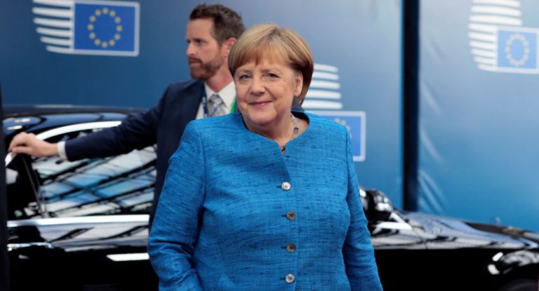 EU-Sommergipfel: Merkel hält Pressekonferenz – Video