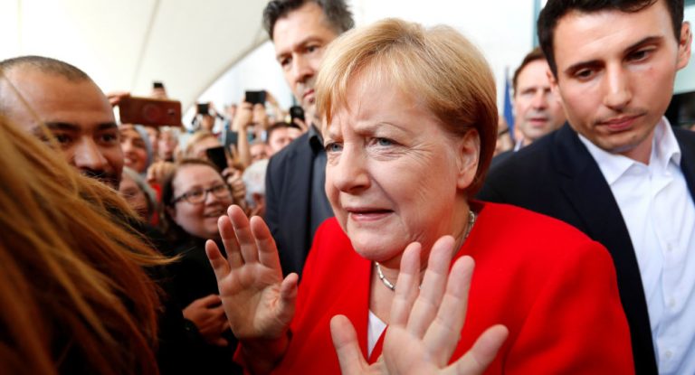 „Wir sind auf alles vorbereitet”: Deutschland ist auch auf Brexit ohne Abkommen gewappnet – Merkel