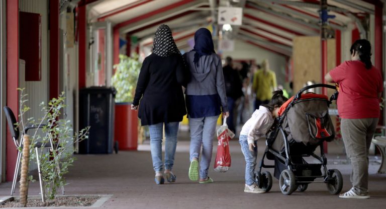 „Deutschland ein pragmatisches Einwanderungsland“: Skepsis gegenüber Migration – Studie
