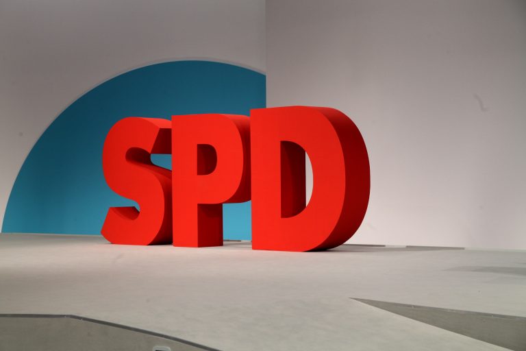 SPD fordert bayerische Gesundheitsministerin zum Rücktritt auf