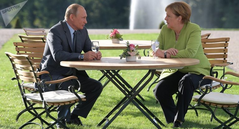 Merkel und Putin telefonieren – Ukraine, Libyen und Syrien standen auf dem Plan