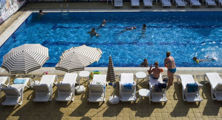 Frankfurter will Schwimmbad nur für Muslime bauen – Stadt sieht keine Notwendigkeit