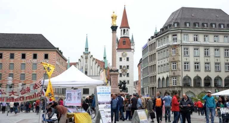 Polizeieinsatz am Münchner Marienplatz nach anonymem Anruf
