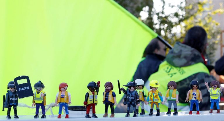 Gemeinsam mit Liebe und Frieden auf die Straße: Gelbwestenproteste im Dreiländereck
