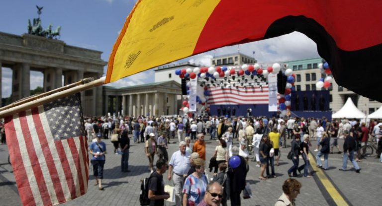 Umfrage: Mehrheit der Deutschen hält Verhältnis zu USA für schlecht