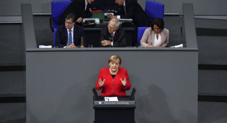 Gauland, Lindner, Bartsch: Opposition schießt scharf gegen Merkel