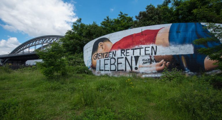 Propaganda vs. Realität: Schwierige Fragen für deutsch-russische Menschenrechtler
