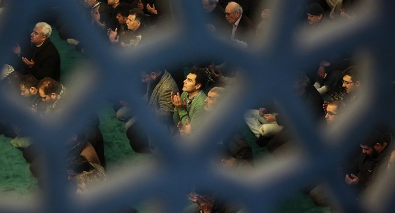 Teilweise verfassungsfeindlich: Grüne kritisieren Zentralrat der Muslime