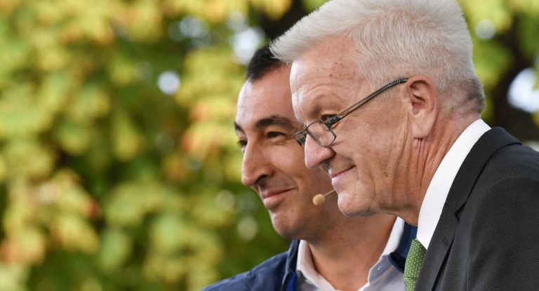 Kretschmann verstimmt erneut Parteispitze – nun mit Lob für Özdemir