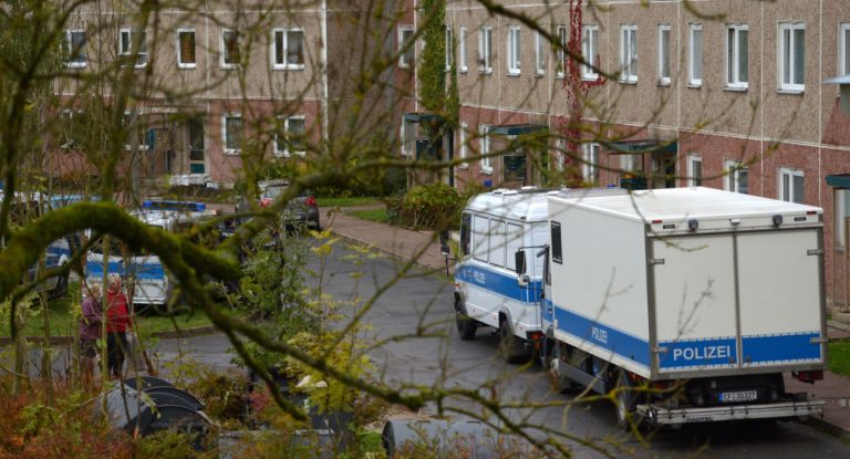 Polizei-Einsatz in Thüringen und NRW: Razzia gegen mutmaßliche Schleuser