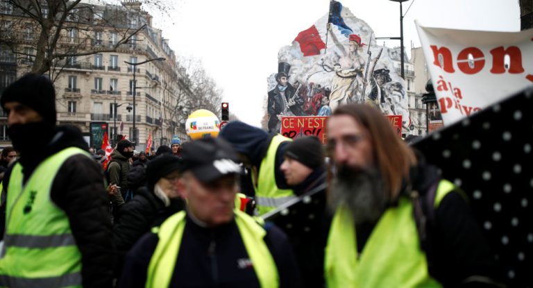 „Gelbwesten”-Proteste in Paris